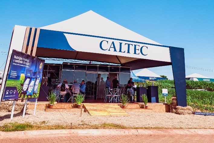 Caltec amplia linha Oxiflux com ferticorretivo enriquecido com Zinco e Boro