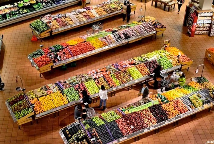 Retrocesso econômico: controle de preços e novos impostos ameaçam competitividade