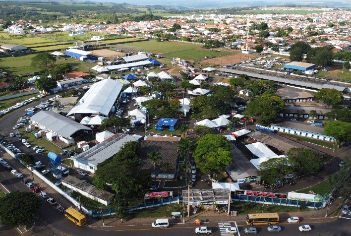 Fenicafé 2025: Tecnologia e desafios em debate na cafeicultura irrigada