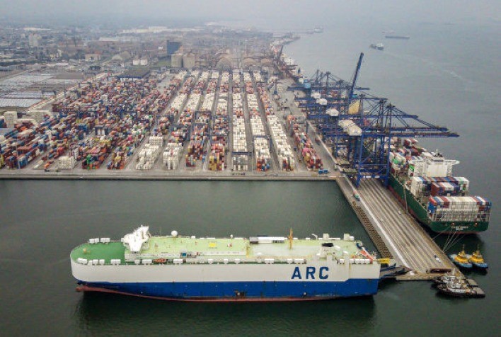 Porto de Paranaguá amplia capacidade de movimentação com novo calado de 12,8 metros