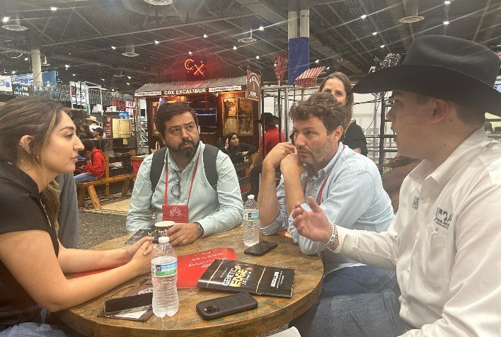 Brangus Destaca Potencial de Expansão da Raça no Brasil em Exposição nos Estados Unidos