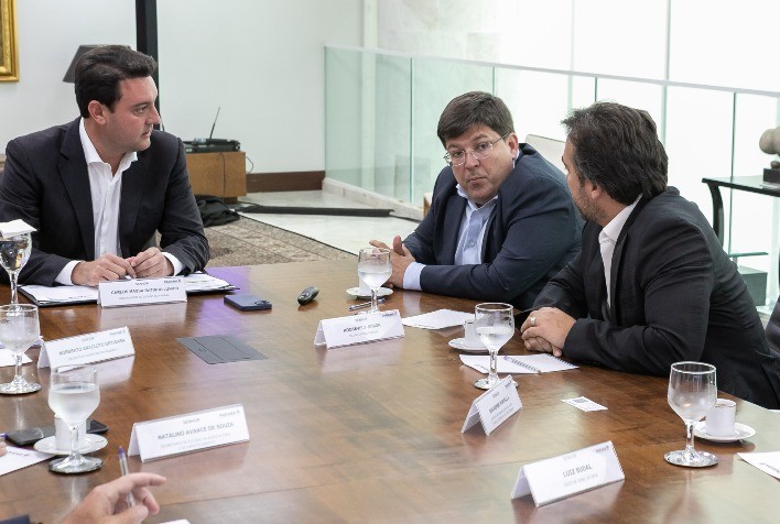 Lactalis Celebra 10 Anos no Brasil e Anuncia Investimento de R$ 313 Milhões no Paraná