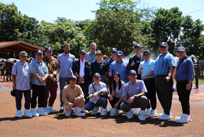 Malásia Visita Central ABS em Uberaba para Explorar Parcerias no Melhoramento Genético Bovino Brasileiro
