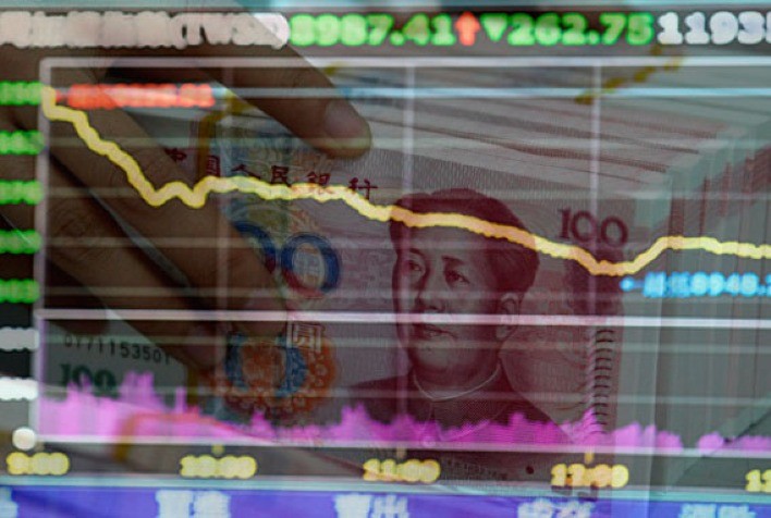 Mercados chineses recuam após novas tarifas dos EUA superarem expectativas