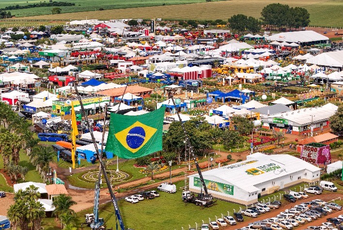 Tecnoshow COMIGO 2025 tem início nesta segunda com presença de autoridades e inovações para o agronegócio