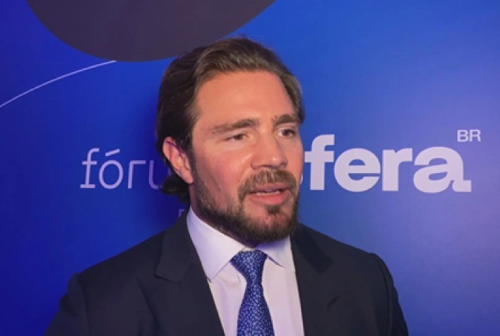 Daniel Vorcaro: A Jornada do Empreendedor por Trás do Crescimento Exponencial do Banco Master