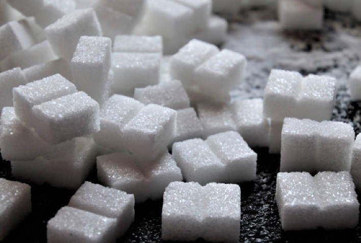 Mercado internacional de açúcar encerra sessão com cotações mistas