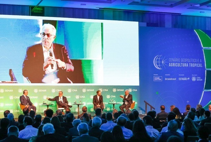 Especialistas discutem a Nova Ordem Mundial e suas implicações para o agro no evento promovido pelo Sistema CNA/Senar
