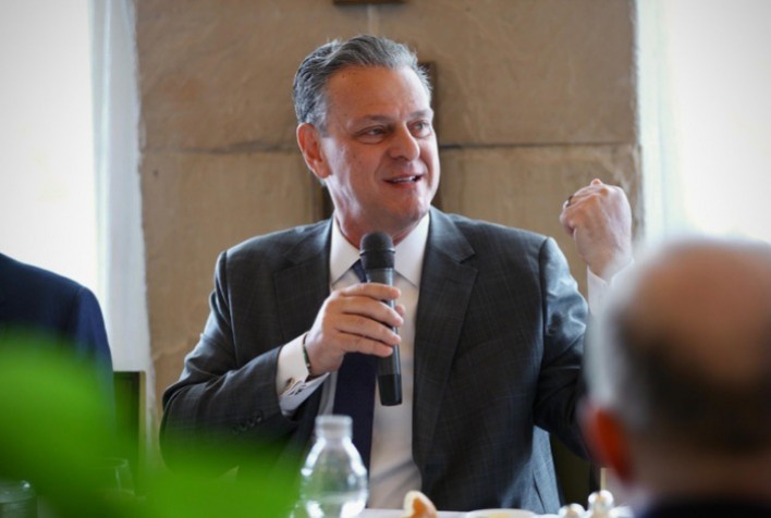 Fávaro reforça expansão do agro brasileiro em encontro com setor produtivo em Pequim