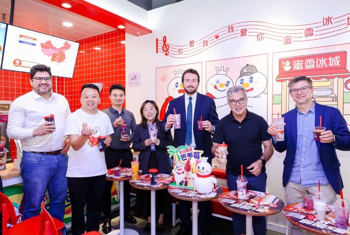 Parceria entre Brasil e rede chinesa Mixue deve impulsionar mercado de frutas e gerar 25 mil empregos até 2030