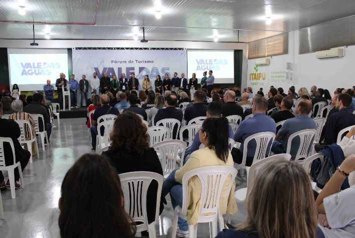Fórum impulsiona turismo no Oeste de SC e une 27 municípios em Pinhalzinho com apoio do Sebrae/SC