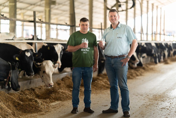 Automação impulsiona produtividade e bem-estar na pecuária leiteira da Fazenda MelkStad