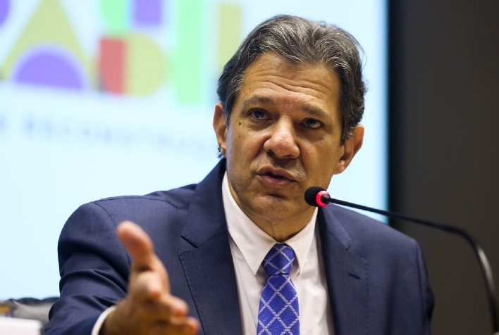 Governo vai resgatar R$ 1,4 bilhão de fundos garantidores para compensar recuo parcial no IOF