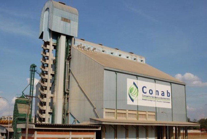 Conab reajusta tarifas de armazenagem para ampliar adesão da iniciativa privada aos estoques públicos