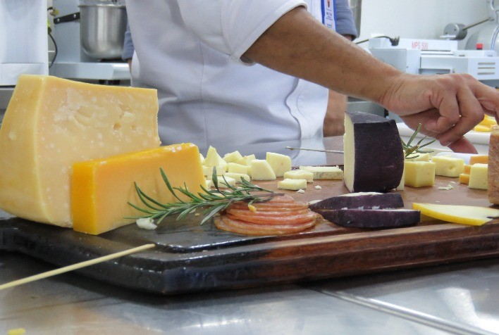 Adapar reforça a qualidade e segurança dos queijos no Prêmio Queijos do Paraná