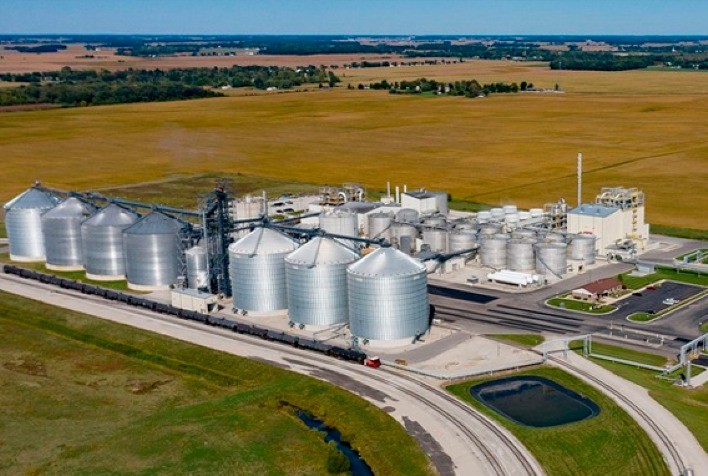 Produção de etanol nos EUA cresce e se aproxima do recorde histórico