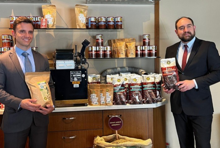 Brasil reforça parcerias comerciais com a Turquia em missão focada em café e carne bovina