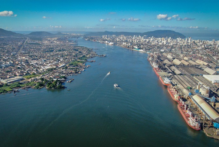 Porto de Santos consolida liderança e já embarca 71% das exportações brasileiras de café