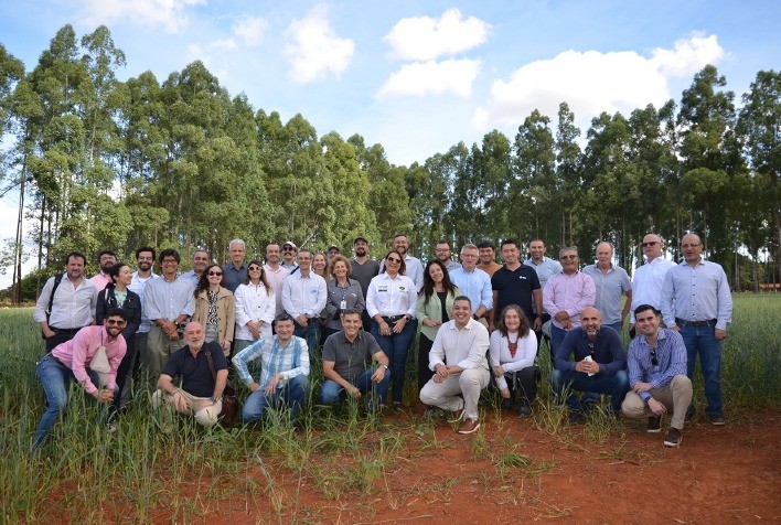 BID e especialistas internacionais visitam Embrapa Cerrados para conhecer tecnologias sustentáveis na agricultura