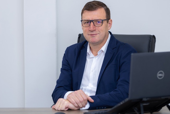 Aumento do IOF pode elevar inadimplência entre médias empresas, alerta CEO da Global