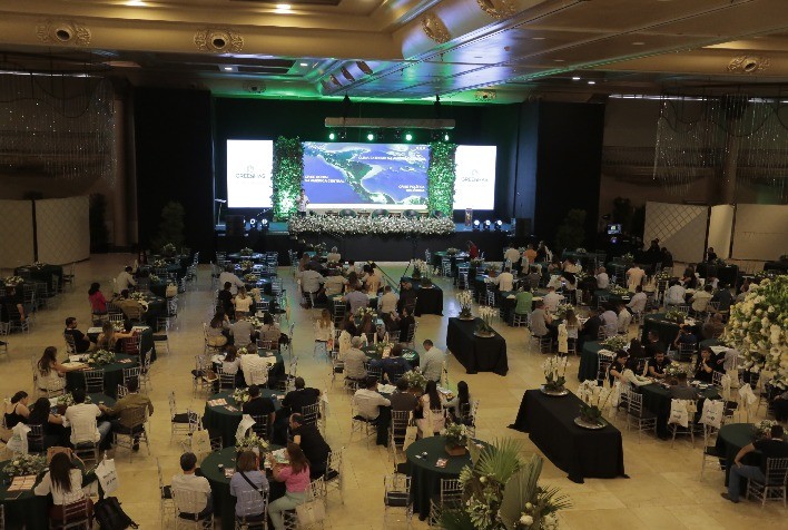 Avanço da colheita e pressão sobre preços marcam Encontro de Gestão dos Cafeicultores em Campinas