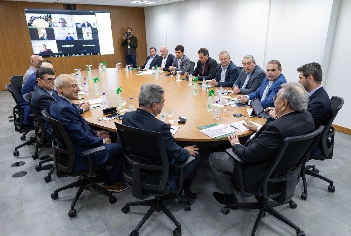 CNA e agroindústria retomam debates no Foniagro para fortalecer integração do setor