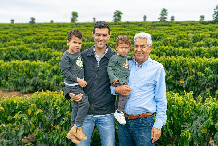 Nova geração impulsiona a cafeicultura do Cerrado Mineiro com inovação e sustentabilidade