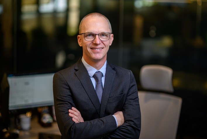 Santander realiza primeira operação de crédito cambial sustentável para o setor cafeeiro em parceria com a NKG Stockler