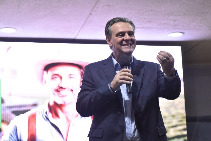 Fávaro critica juros altos e destaca desafios na execução do Plano Safra 2025
