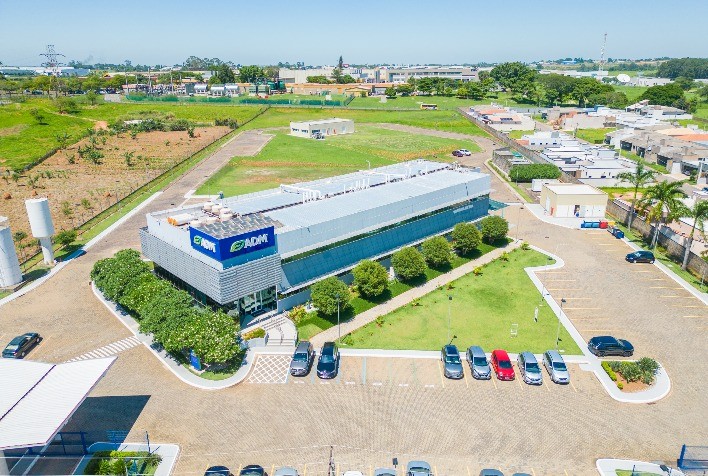 ADM abre vagas para produção e vendas em nutrição animal em diversos estados do Brasil