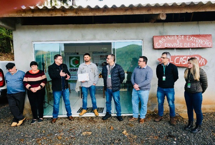 Mel Casanova recebe Selo Arte com apoio da FAESC/SENAR e passa a ser comercializado em todo o Brasil