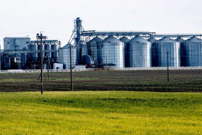Déficit de armazenagem no Paraná ameaça escoamento da produção de grãos