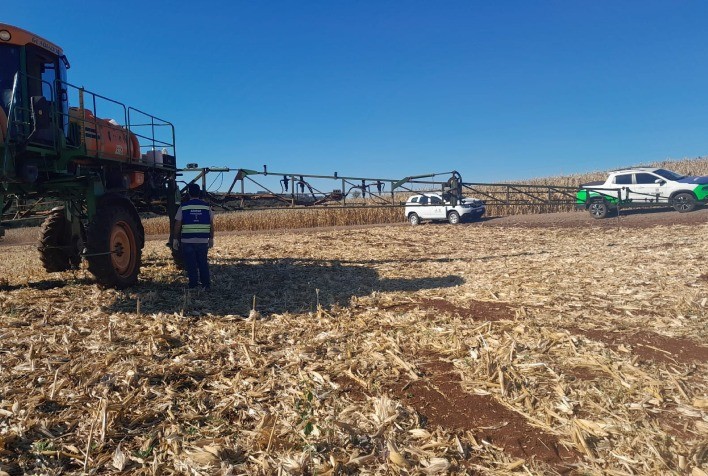 Adapar realiza operação para orientar produtores do Noroeste sobre uso correto de agrotóxicos