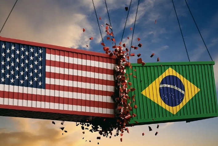 Exportações brasileiras sofrem com novas tarifas dos EUA e pequenas empresas são as mais afetadas