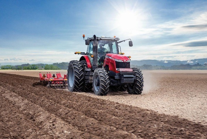 Trimble e PTx lançam tecnologia que protege operações agrícolas contra tempestades solares