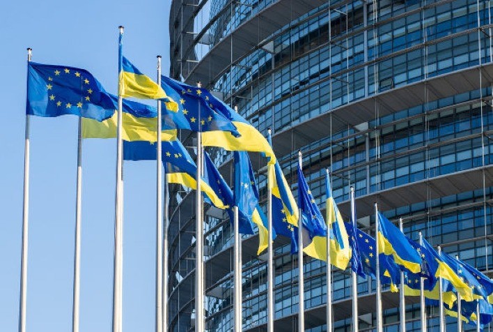 Brasil avança na expansão comercial com assinatura de acordo Mercosul-EFTA