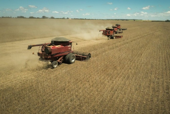 Goiás registra superávit de US$ 5,5 bilhões na balança comercial em 2025