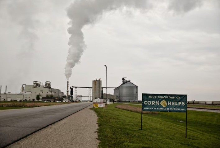 Produção de etanol nos EUA recua e estoques registram alta na semana encerrada em 19 de setembro