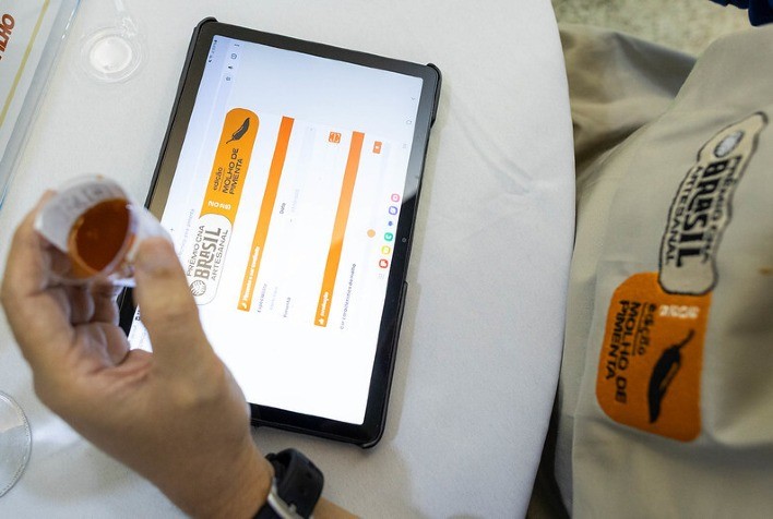 Prêmio CNA Brasil Artesanal avalia melhores molhos de pimenta artesanais do país