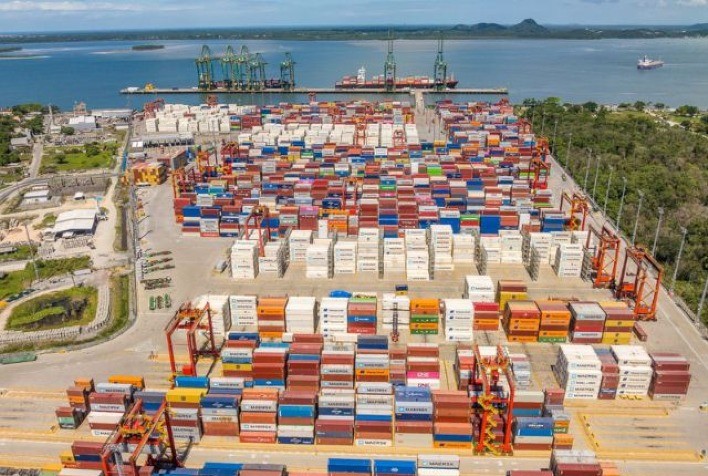 Santa Catarina bate recorde histórico em exportações de carnes e registra desempenho excepcional em setembro