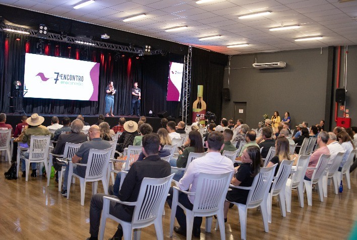 Louveira sedia 8º Encontro Enoconexão com foco em inovação e enoturismo no setor vitivinícola