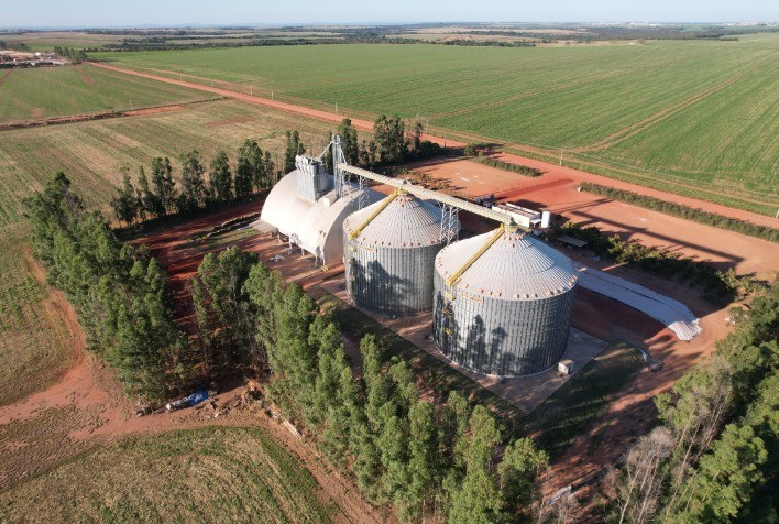 Redução no Plano Safra 2025/26 acende alerta sobre déficit de armazenagem em Mato Grosso