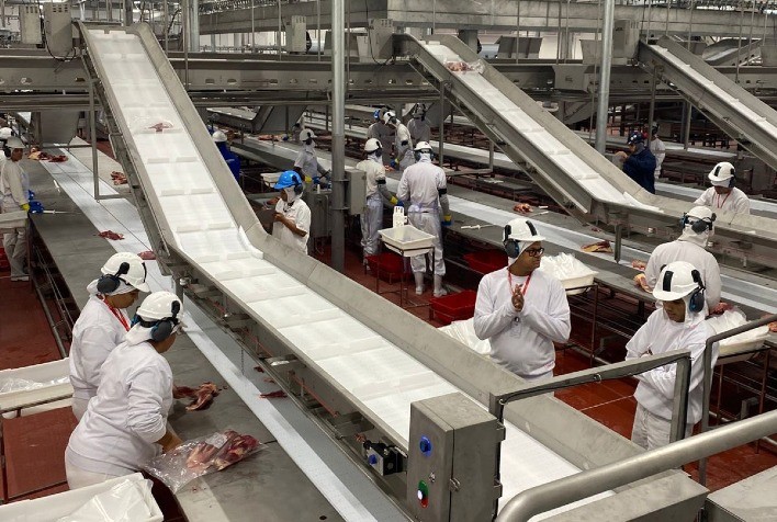 Plena Alimentos inaugura nova área de processamento de carne bovina em Porangatu (GO)