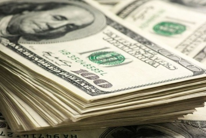 Dólar oscila próximo à estabilidade com foco em decisão do Fed e negociações EUA-China