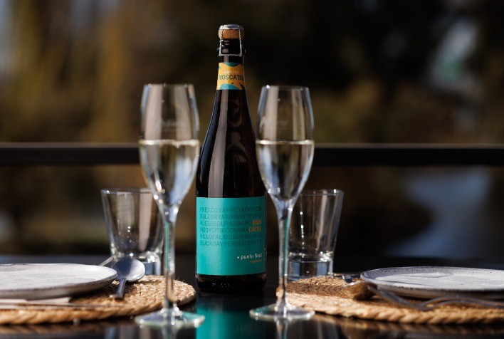 Espumante brasileiro da Miolo estreia na Argentina e fortalece presença do vinho nacional na América Latina