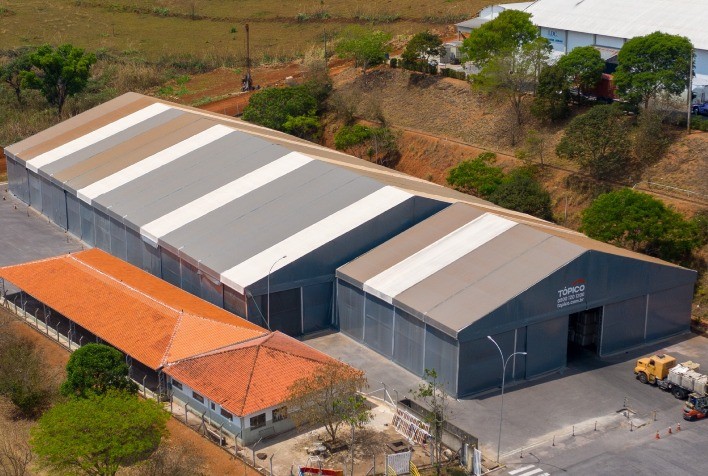 Déficit de armazenagem em Minas Gerais impulsiona adoção de galpões modulares como solução logística imediata