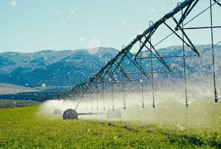 Komet Irrigation inaugura primeiro hub e departamento de engenharia digital no Brasil e transforma país em polo global de inovação