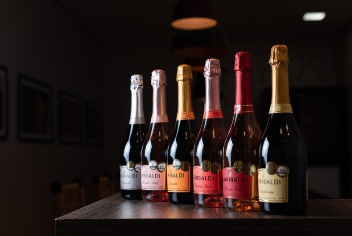 Setor de espumantes cresce 10% em 2025 e consolida força coletiva das vinícolas de Garibaldi