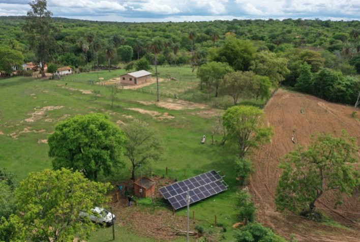 Energia solar impulsiona desenvolvimento sustentável em comunidades rurais de Minas Gerais