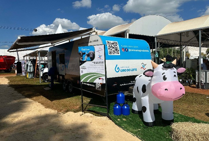 Caravana Giro do Leite abre agenda 2026 com participação na Coopershow em Cândido Mota (SP)